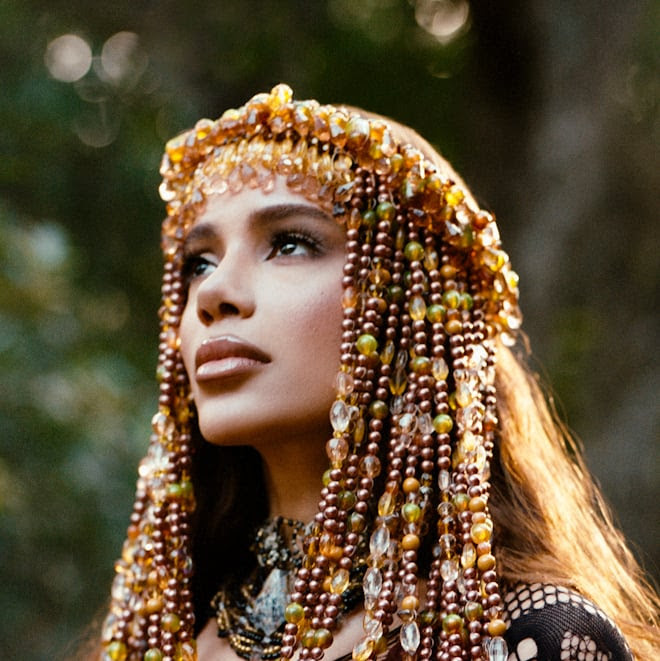 ANITTA LANZA SU NUEVO ÁLBUM ‘EQUILIBRIVM’